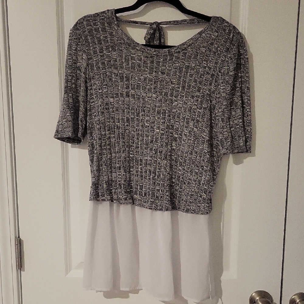 BCBGeneration Top SZ M Sheer Bottom